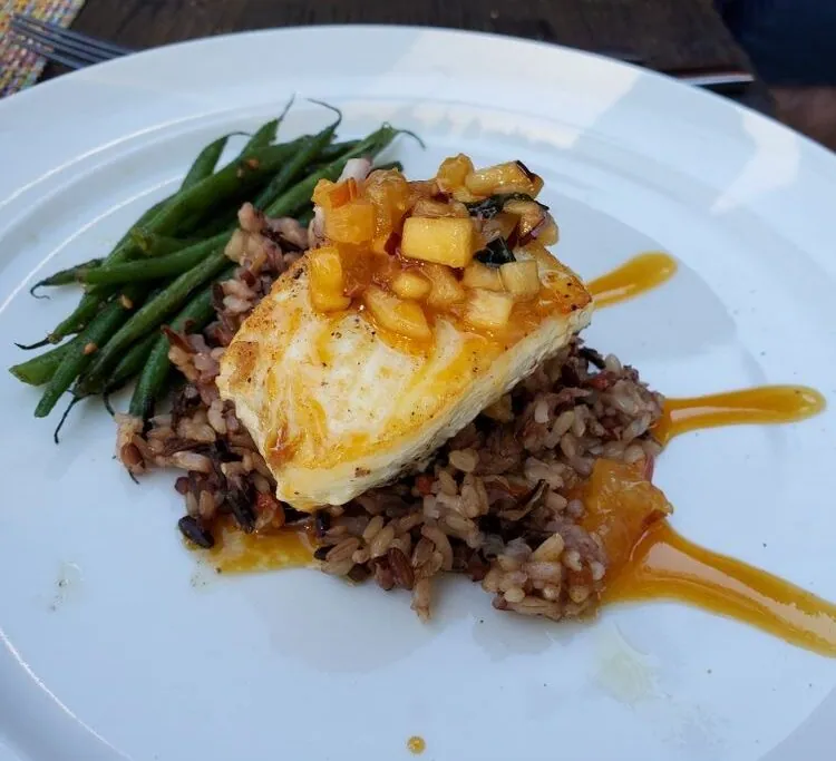 Top Restaurants Near Arnold, CA