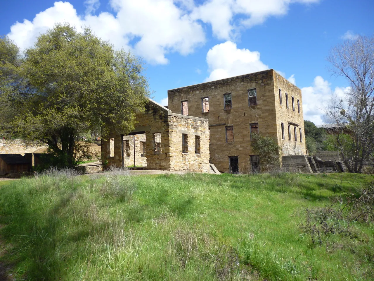 A Glimpse into Knight's Ferry History