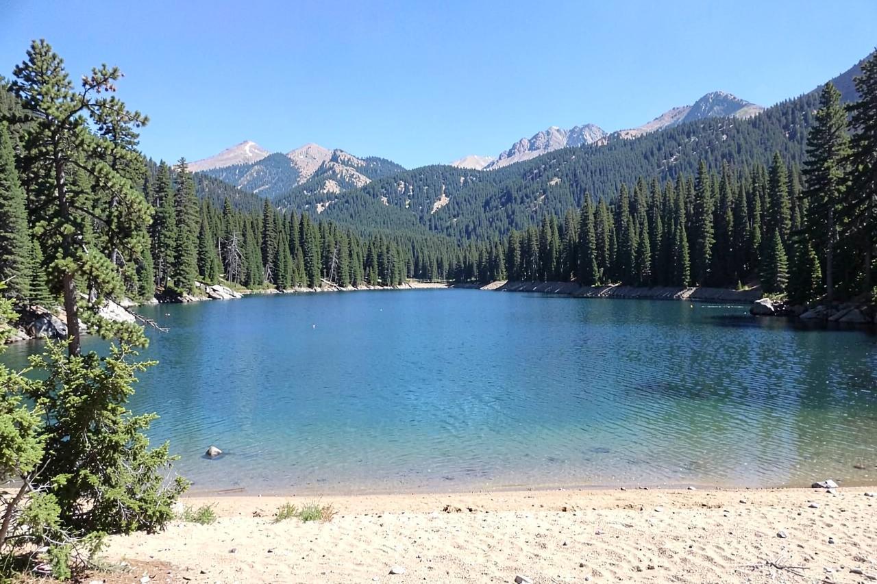 Pinecrest Lake