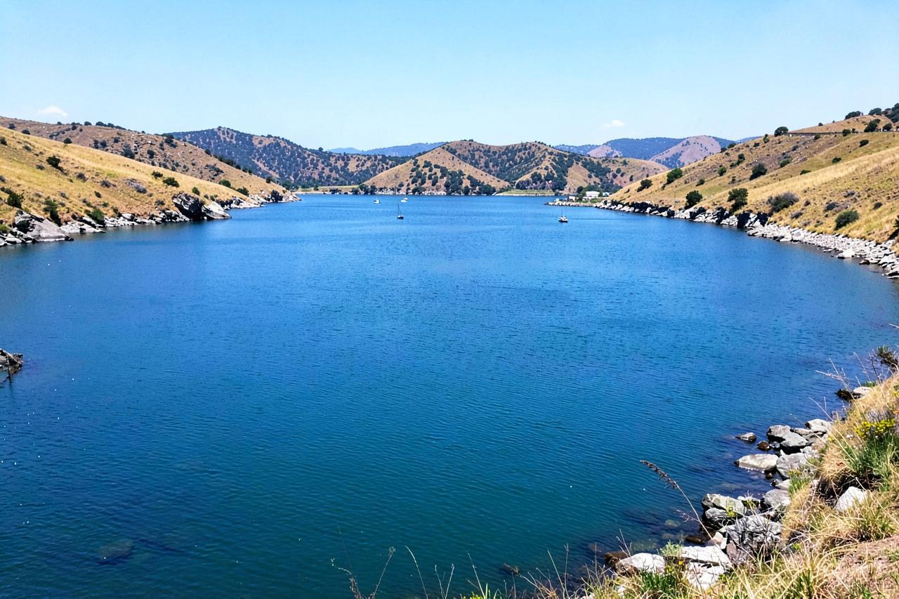 Lake Tulloch